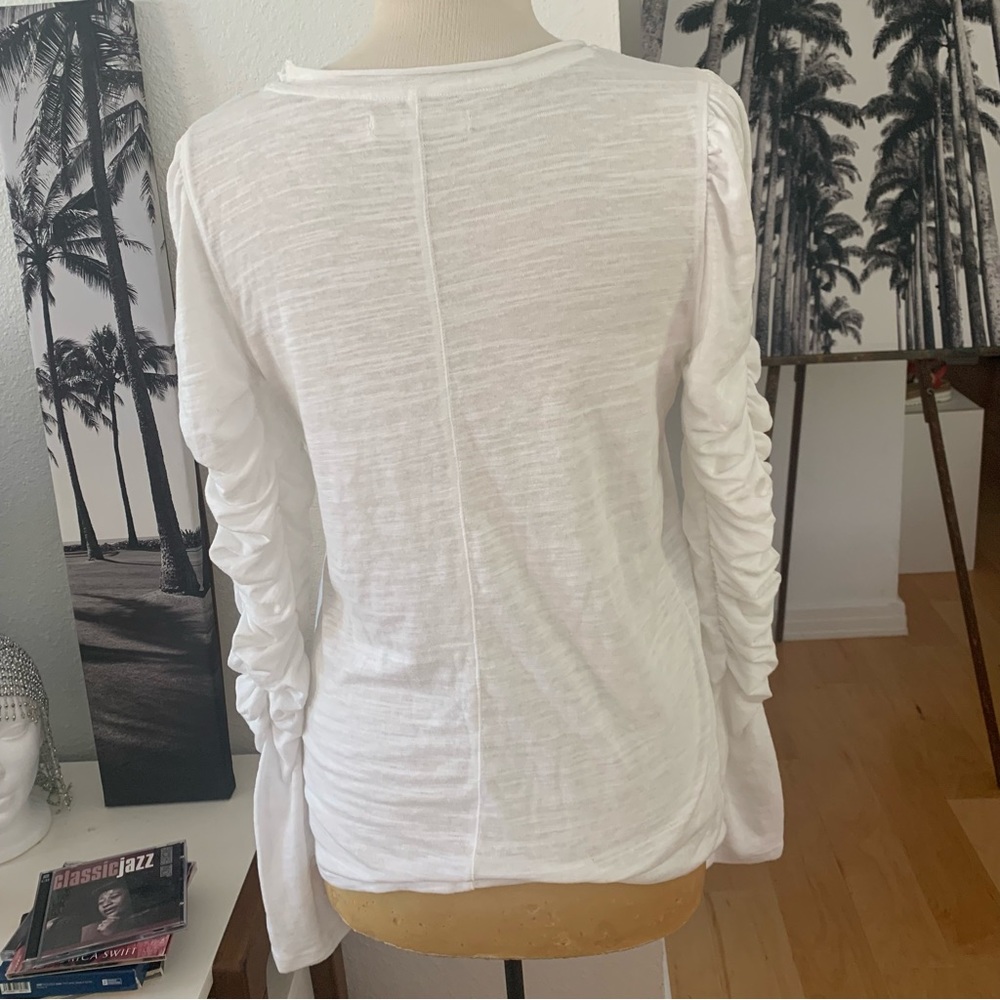 Free People We The Free long sleeved white tee shirt with ruched sleeves - Picture 3 of 9